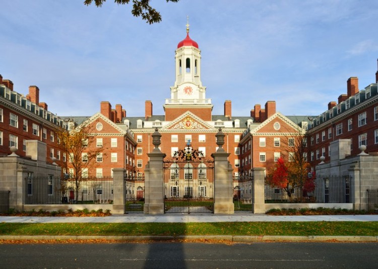 波士顿5哈佛大学